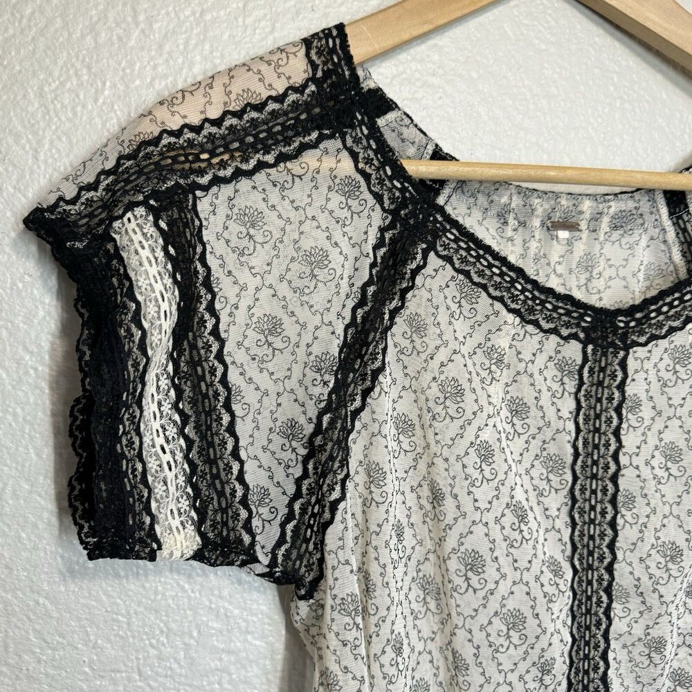 VTG Y2K Free People Top Cream Black Lace Sheer Floral Mesh Indie Whimsy Women S